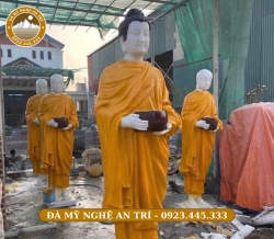 TƯỢNG ĐÁ
