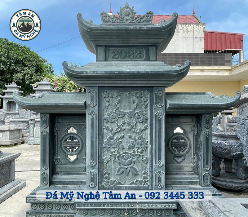 Lăng mộ đá xanh rêu – công trình kiến trúc đá thách thức thời gian hình 2 Mẫu lăng mộ đá xanh rêu cao cấp do Đá mỹ nghệ Tâm An thi công